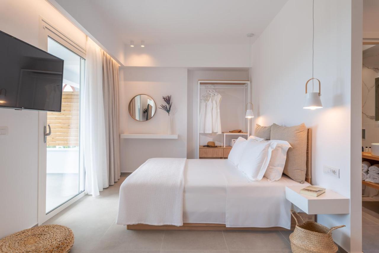 Ninemia Luxury Residence Пердика Екстериор снимка