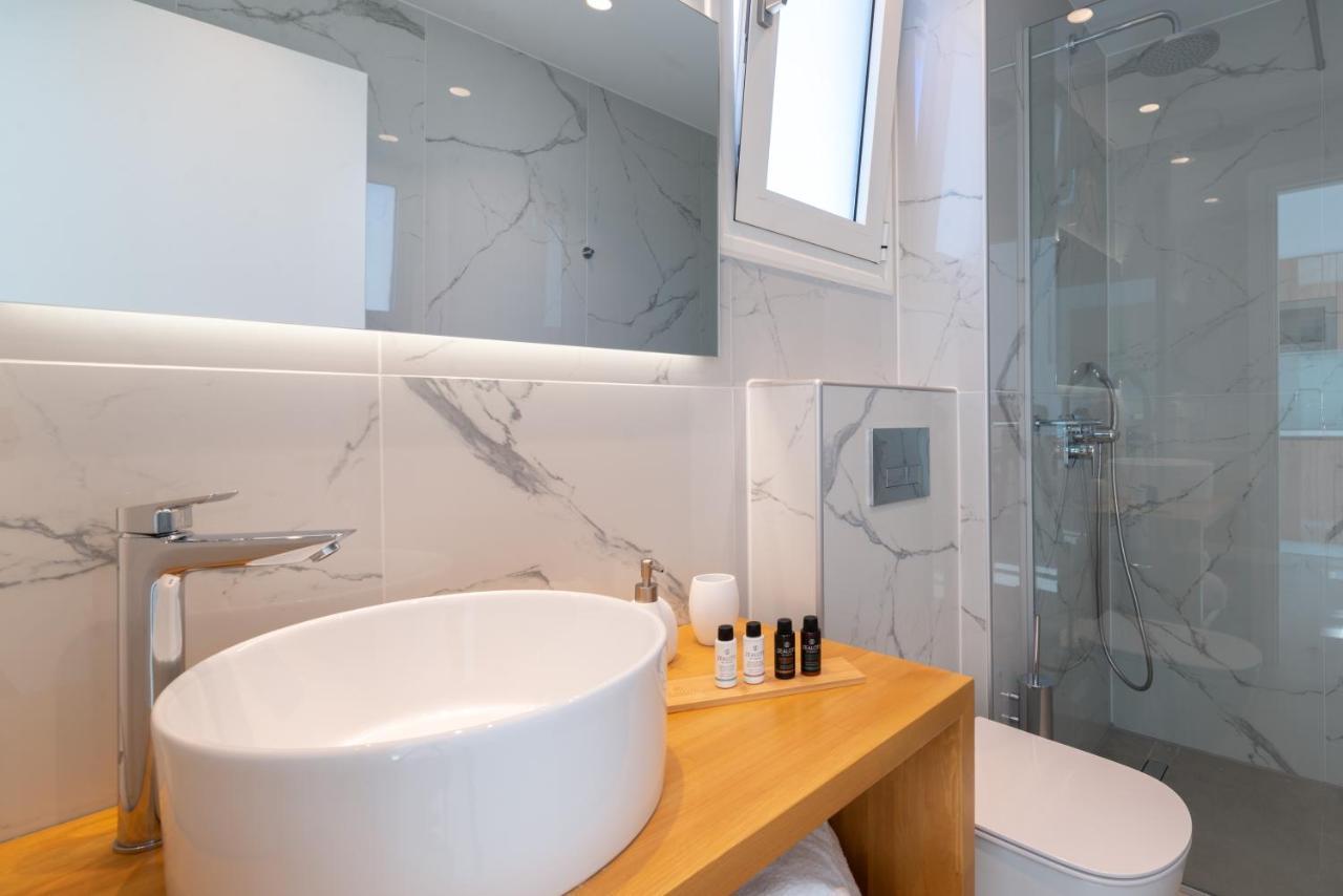 Ninemia Luxury Residence Пердика Екстериор снимка